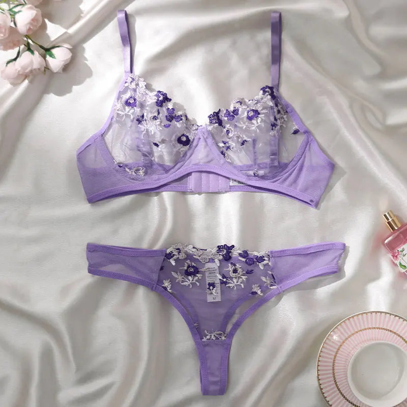 Lingerie set by Mirrach Design