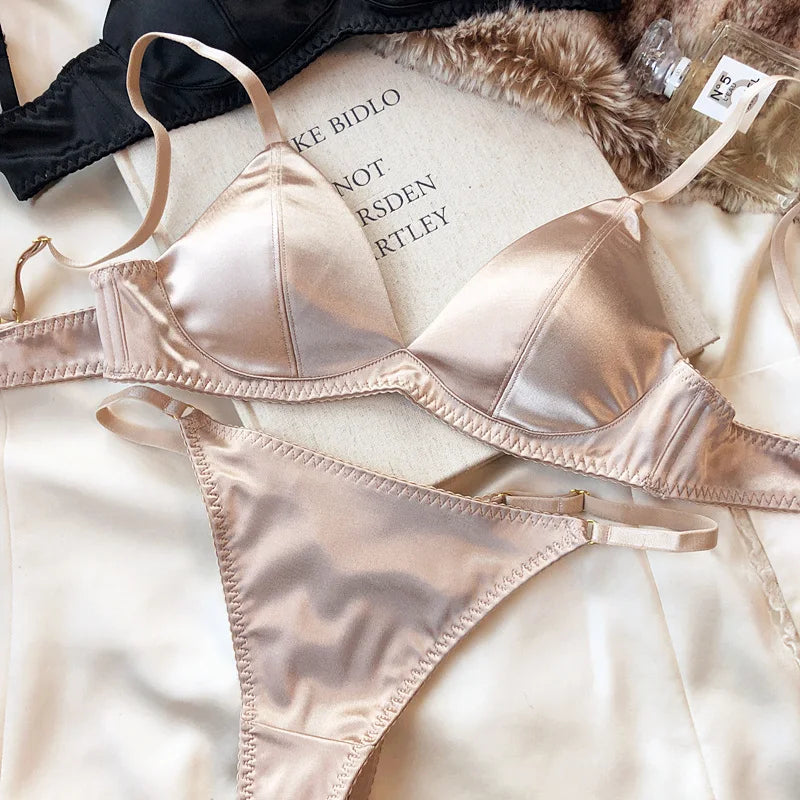 Nina lingerie set
