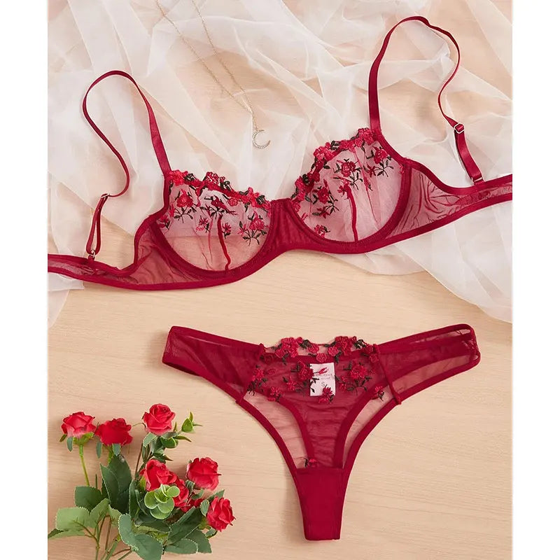 Lingerie set by Mirrach Design