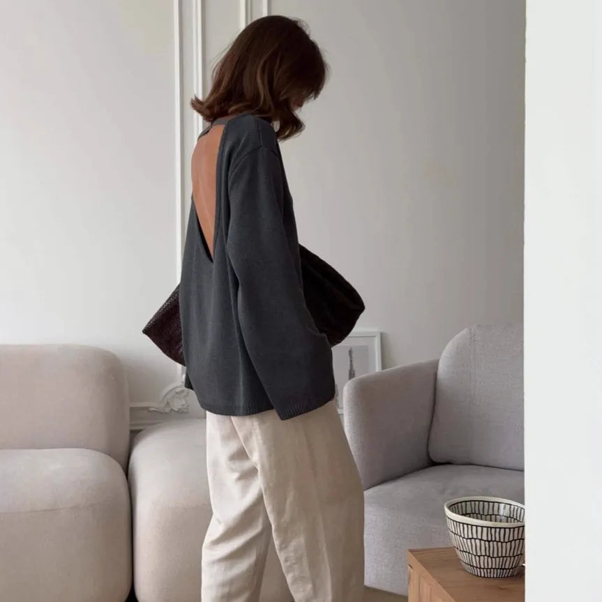 MIRRACH DESIGN 
WOMEN'S KNITTED SWEATER