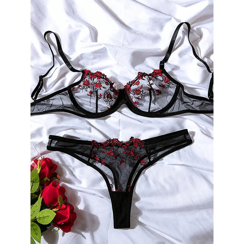 Lingerie set by Mirrach Design