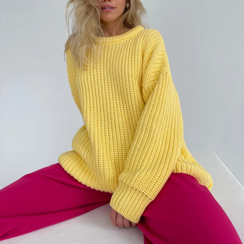 Knitted solid sweater