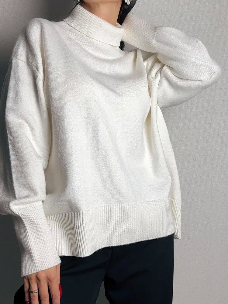 MIRRACH DESIGN WOMEN'S KNITTED SWEATER