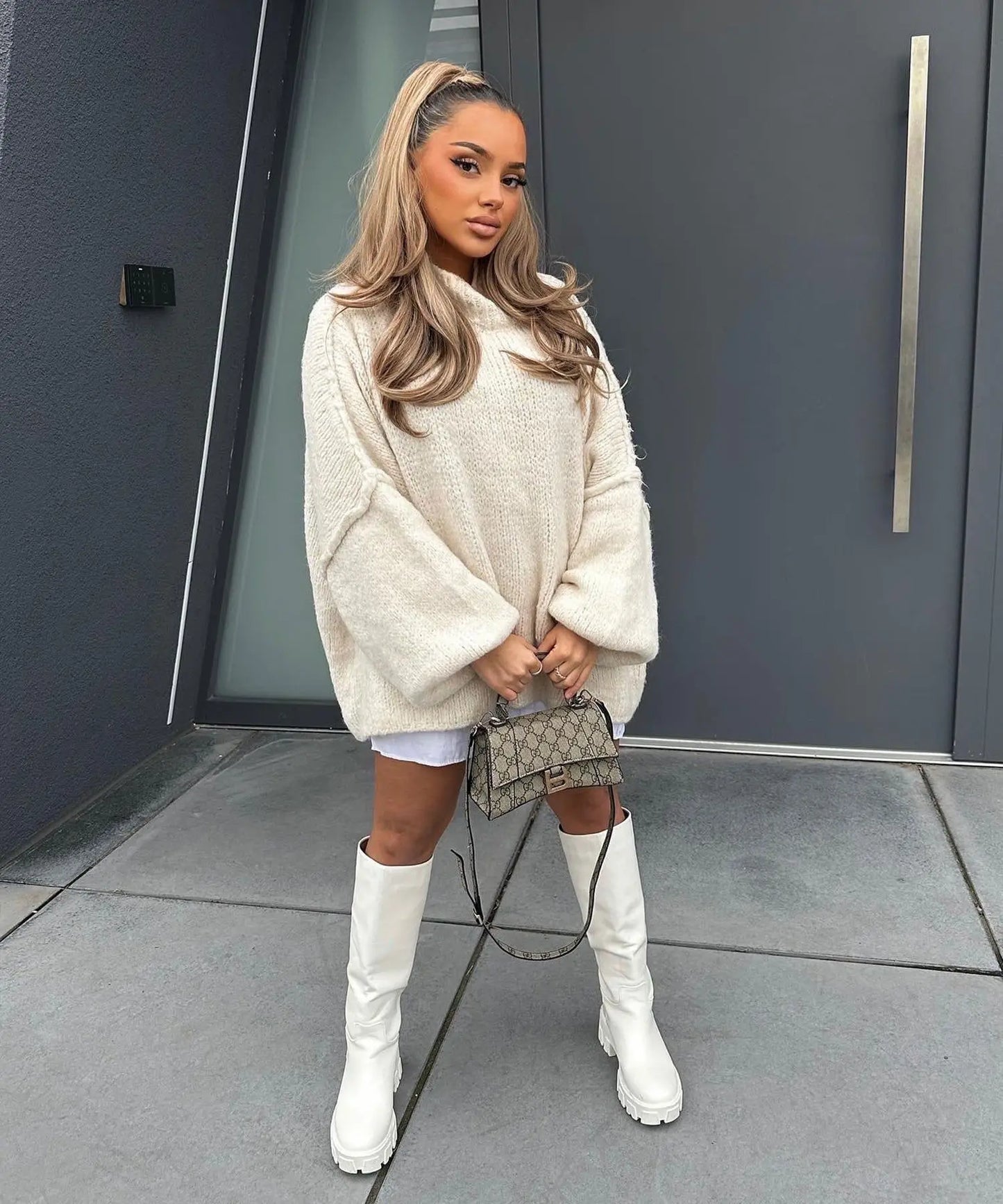 MIRRACH DESIGN WOMEN'S KNITTED SWEATER