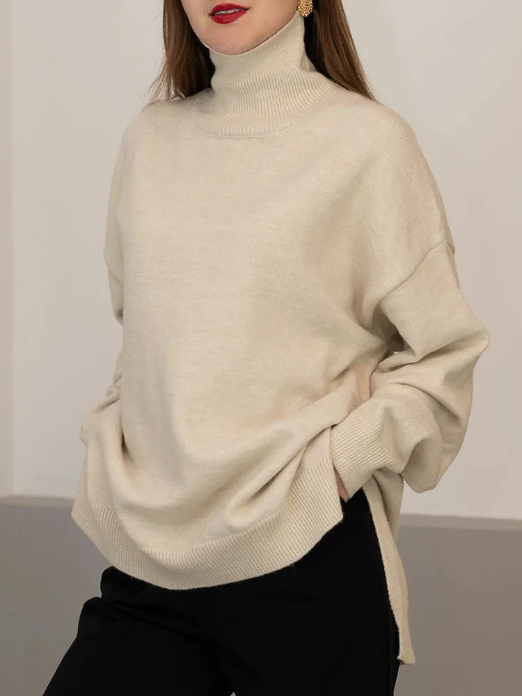 WOMEN'S HIGH COLLAR SWEATER