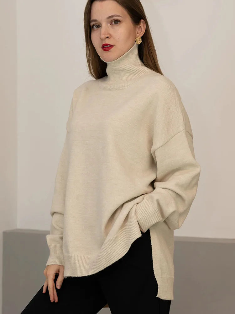 WOMEN'S HIGH COLLAR SWEATER