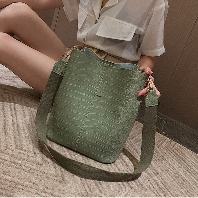 Laura Crossbody Bag